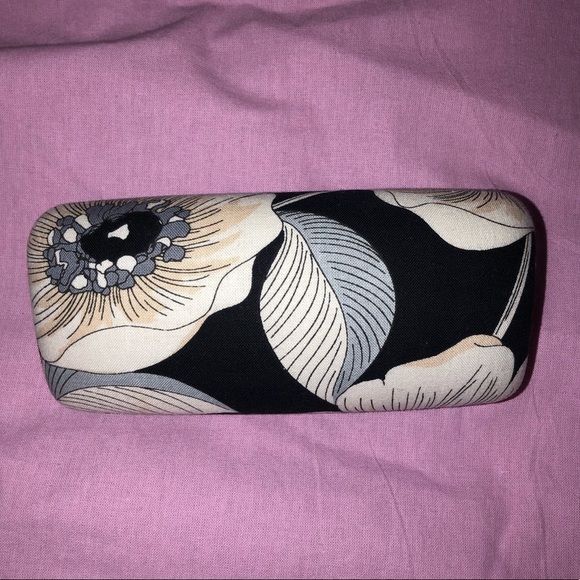 Vera Bradley | Large Glasses Case | Camellia - Picture 1 of 3